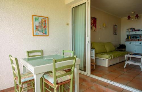 Les Restanques Apartment | Restanques de Saint Tropez - arums