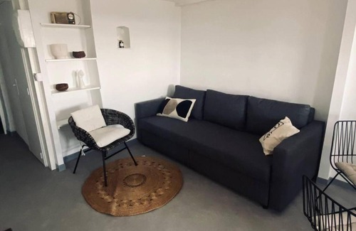 Frejus City Centre Apartment | Rooftop 2 bed apartment with Sea View
