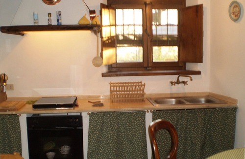 Camaiore House | RUSTIC CHIARA, inserted in the green hills of Camaiore