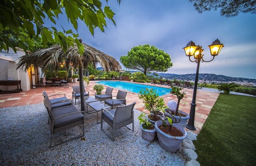 Sainte-Maxime Villa | Sainte-Maxime: beautiful Villa with Spa, swimming pool and amizing view of gulf of St Tropez