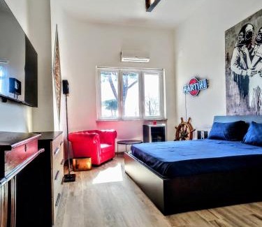 Marina di Carrara Apartment | - SeaFront Deluxe Home- [Private Jacuzzi & Garden]