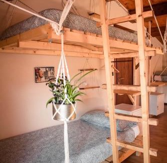 Calci Hostel | Social Garden - Sharing Room