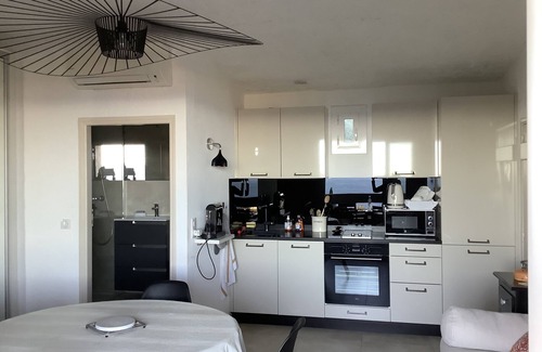 Sainte-Maxime Apartment | Ste Maxime Renovated studio with enchanting view CLASSED 4* HEATED SWIMMING POOL WIFI