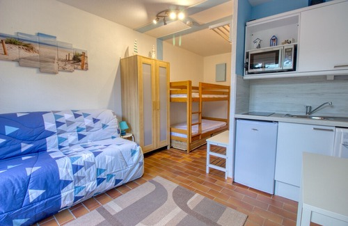 Golfe Juan Apartment | Studio 4 beds + Parking + Pool GOLFE JUAN