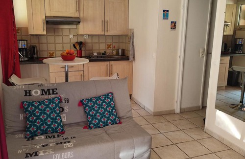Vallauris Apartment | studio centre ville proche mer