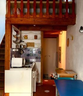 Antibes Old Town Apartment | Studio charme et confort Antibes