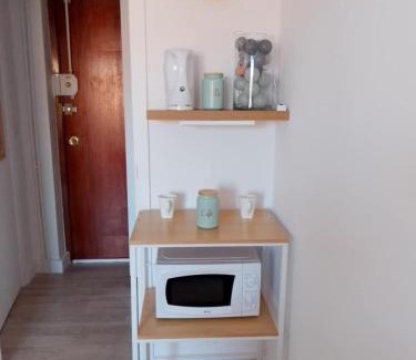 Vallauris Apartment | Studio cosy proche des plages de Golfe Juan
