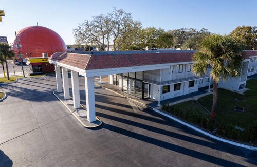 Kissimmee Apartment | Studio flat ∙ 1 bedroom ∙ 4 guests