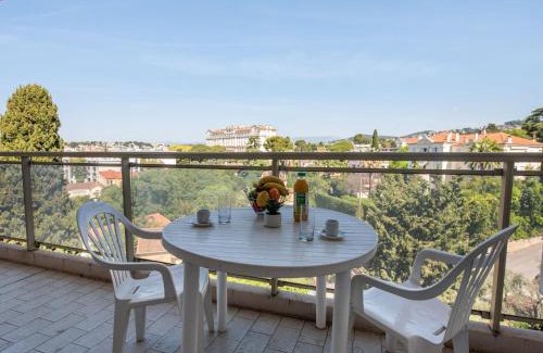 California - Pezou Apartment | Studio Le Floriana by Interhome