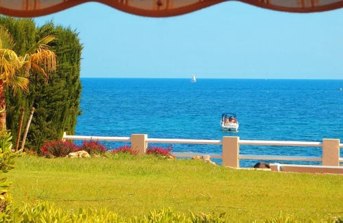 Boulouris-sur-Mer Apartment | studio pieds dans l'eau