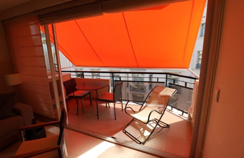 Cannes City Centre Apartment | Studio with terrace 2 mins from Croisette 118