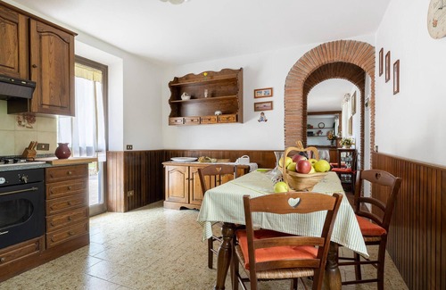 Camaiore House | Stunning home in Capezzano Pianore -LU-