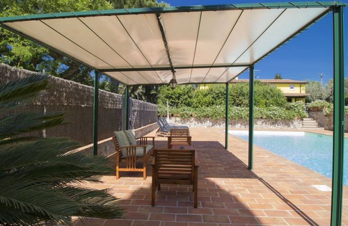 San Vincenzo House | Stunning private villa for 10 guests with private pool, WIFI, A/C, TV, patio and pets allowed