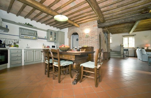 Pieve di Compito Villa | Stunning private villa for 7 guests with WIFI, A/C, private pool, TV and patio, close to Lucca