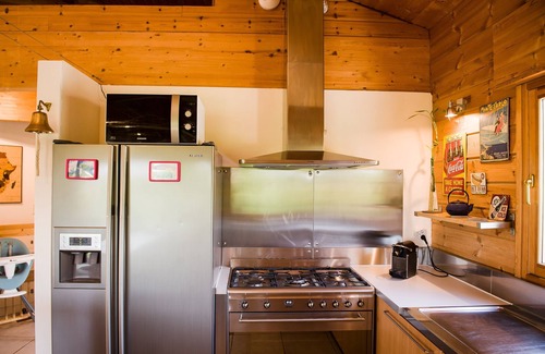 Tourrettes-sur-Loup Villa | Stunning wooden house with swimming pool and jacuzzi.