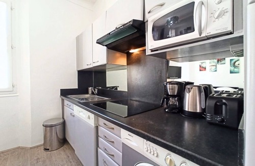 Cannes City Centre Apartment | Stylish and Modern 1 Bedroom Rue Florian