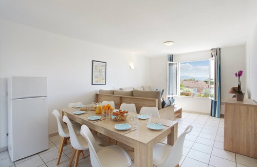 Frejus Condo | Super Endroit ! Bel Appartement équipé et au calme