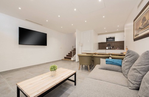Le Suquet House | Superb house - 2 min from Palais - 1 min from the beach and Croisette