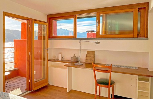 Scaglieri Villa | The Boat