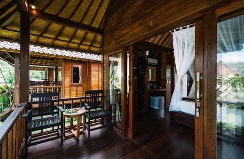 Mushroom Bay Villa | The Cozy Lembongan (Deluxe Hut Pool View)