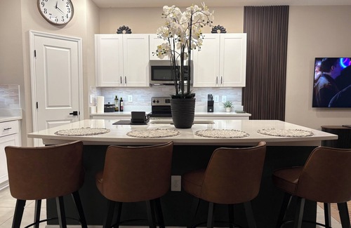 Poinciana House | The Florida Escape