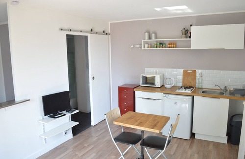 Antibes City Centre Apartment | The Orange Terrace