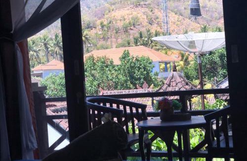 Purwakerti House | Tira Amed Homestay