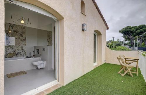 Vallauris Villa | Twin Luxurious Villas 8 BR Pool in Vallauris