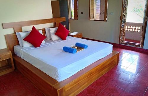 Kutuh Kaja Hostel | Uma Kutuh Bungalow