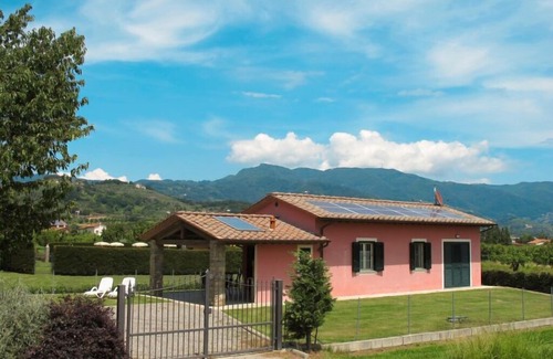 San Michele di Moriano House | Vacation home Le Fornaci (LUU136) in Lucca - 4 persons, 1 bedrooms
