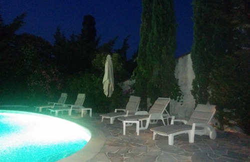 Saint-Aygulf House | Very beautiful VILLA 300 m beaches, air-conditioned, covered terrace, barbecue,