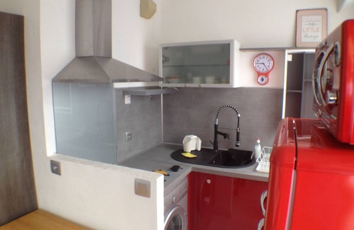 Juan-les-Pins Apartment | Very nice studio 300 meters from the beach