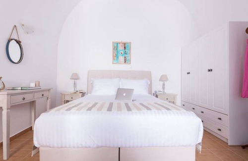 Pyrgos Villa | Villa ∙ 1 bedroom ∙ 3 guests