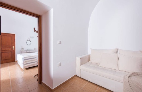 Pyrgos Villa | Villa ∙ 1 bedroom ∙ 3 guests