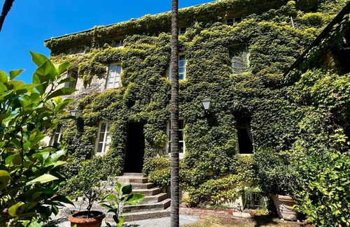 Vorno Villa | Villa ∙ 17 bedrooms ∙ 35 guests