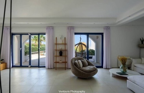 Exo Gialos Villa | Villa ∙ 3 bedrooms ∙ 6 guests