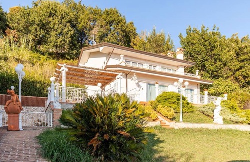 Corsanico Villa | Villa ∙ 3 bedrooms ∙ 8 guests
