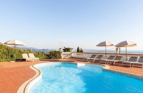 Corsanico Villa | Villa ∙ 3 bedrooms ∙ 8 guests