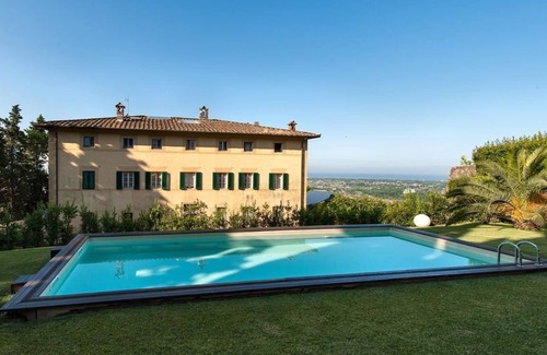 Santa Lucia Villa | Villa Camaiore