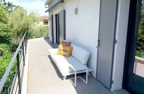 Saint-Tropez City Centre Villa | Villa Indie in the center of the village of St Tropez (heated swimming pool)