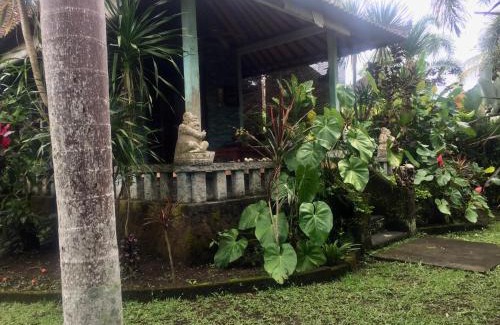 Sayan Villa | Villa Mahesa