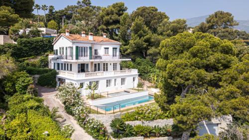 Roquebrune-Cap-Martin Villa | Villa Ocean Breeze