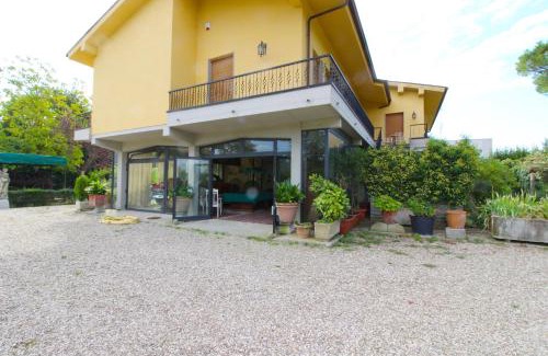 Tregozzano Villa | Villa Quattro Mori