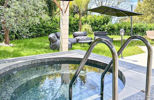 Mougins Villa | Villa Sarah - 10 rooms