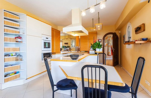 Nice Villa | VILLA SOLEILLA VI4367 By Riviera Holiday Homes