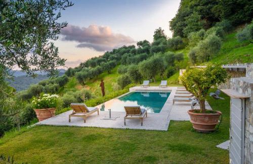 Arsina Villa | Villa Sunset, Luxury Farmhouse with Infinity Pool