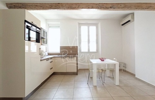 Cannes City Centre Apartment | Viva Riviera Lovely and Bright Studio