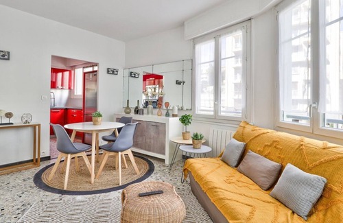 La Madeleine Apartment | Vrbo Property