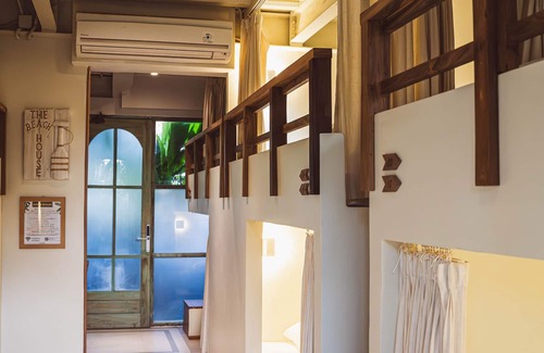 Petitenget Hostel | White Penny Hostel