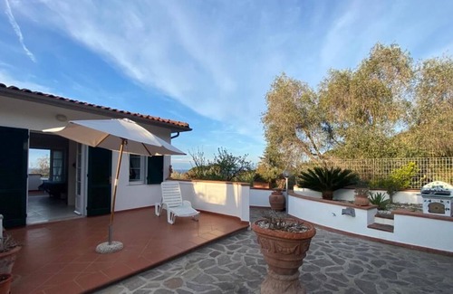 Sant' Andrea Apartment | With Furnished Terrace and Close to the Beach - Apartment Denise 6